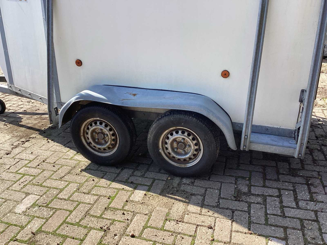 Westtrailers PT135 - Livestock trailer: picture 5 Westtrailers PT135 - Livestock trailer: picture 5