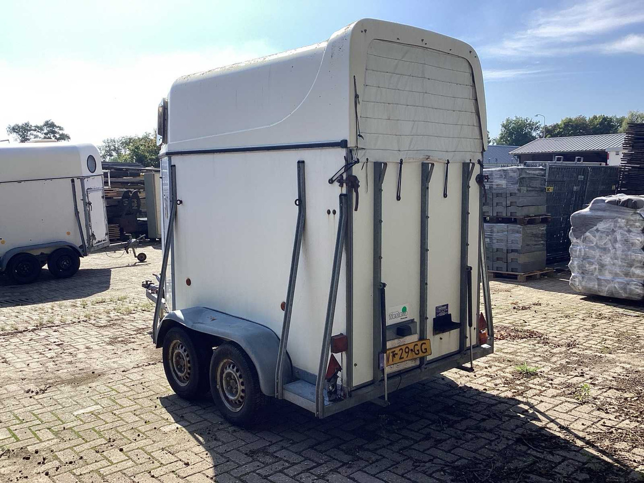 Westtrailers PT135 - Livestock trailer: picture 4 Westtrailers PT135 - Livestock trailer: picture 4
