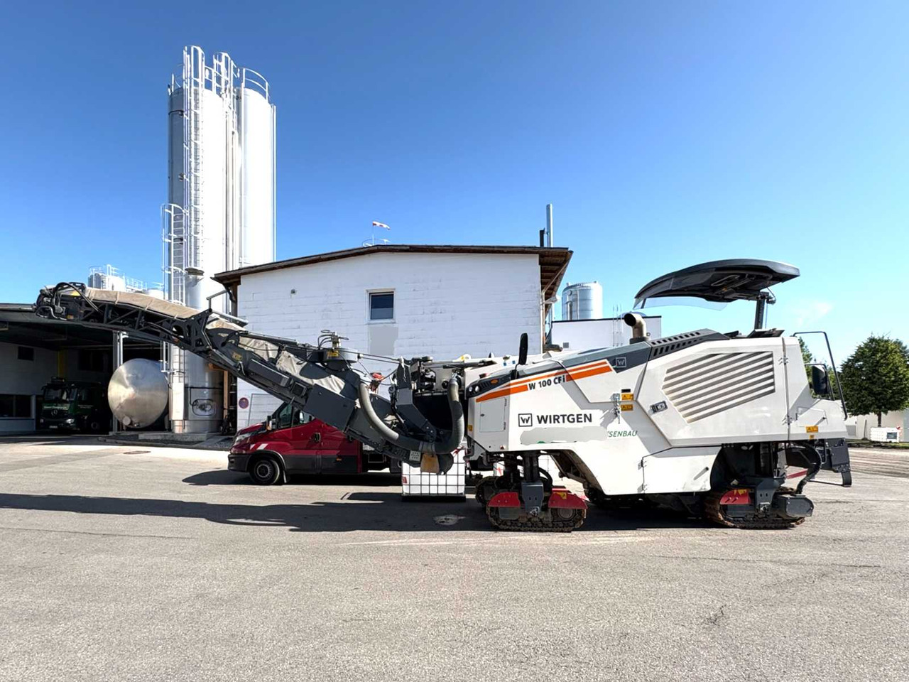 Wirtgen W100 CFI - Cold planer: picture 2 Wirtgen W100 CFI - Cold planer: picture 2