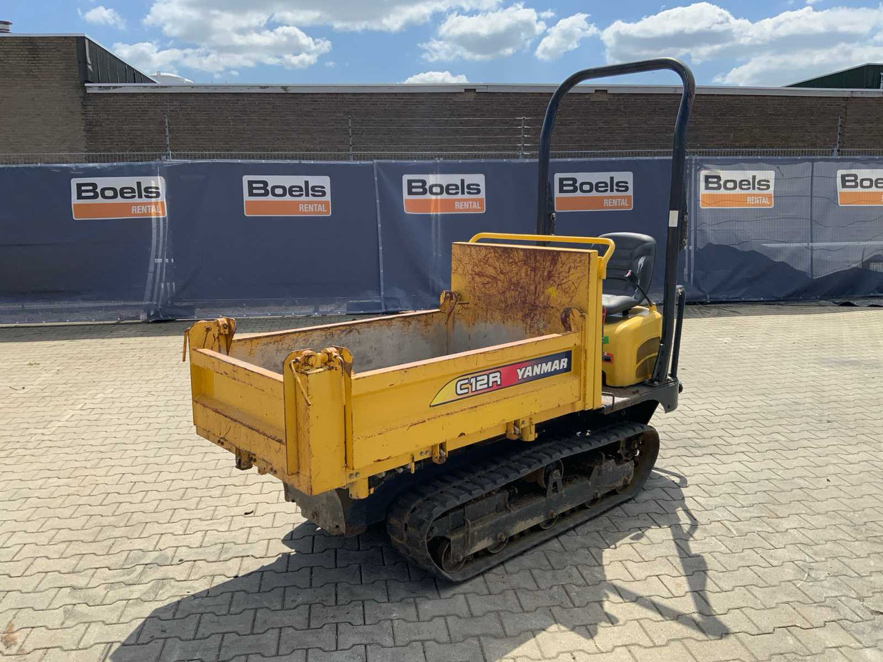 Yanmar C12R-B - Dumper: picture 2 Yanmar C12R-B - Dumper: picture 2