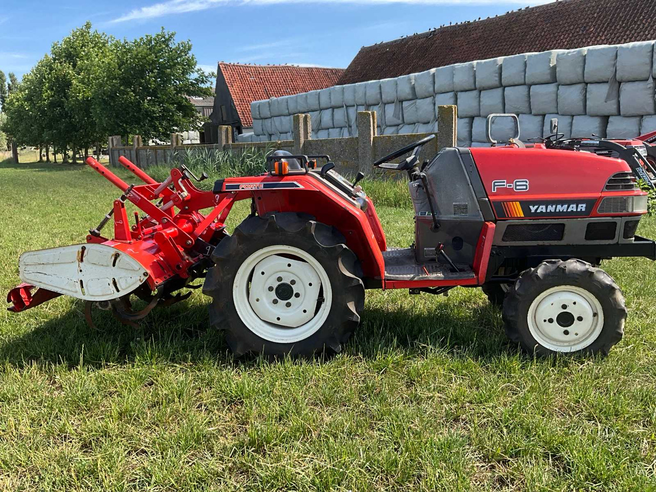 Yanmar F-6 - Compact tractor: picture 4 Yanmar F-6 - Compact tractor: picture 4