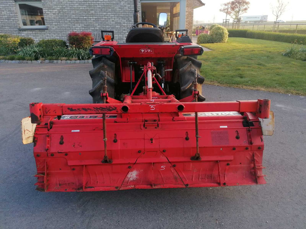Yanmar F22D - Compact tractor: picture 4 Yanmar F22D - Compact tractor: picture 4