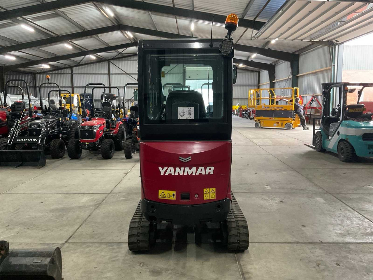 Yanmar SV 19 VT - Mini excavator: picture 3 Yanmar SV 19 VT - Mini excavator: picture 3