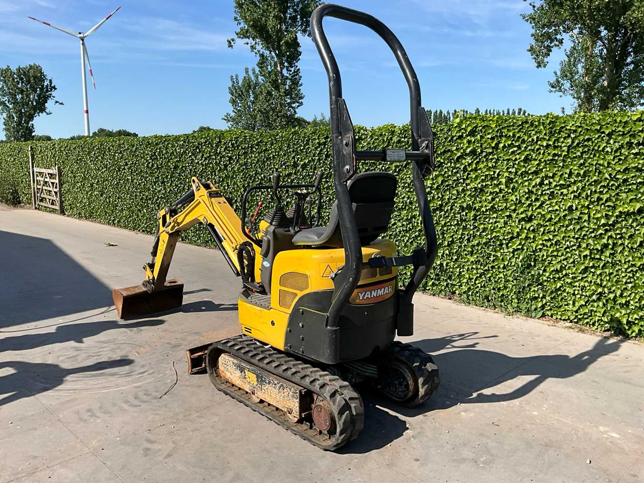 Yanmar SV08-1A Bagger - Mini excavator: picture 3 Yanmar SV08-1A Bagger - Mini excavator: picture 3