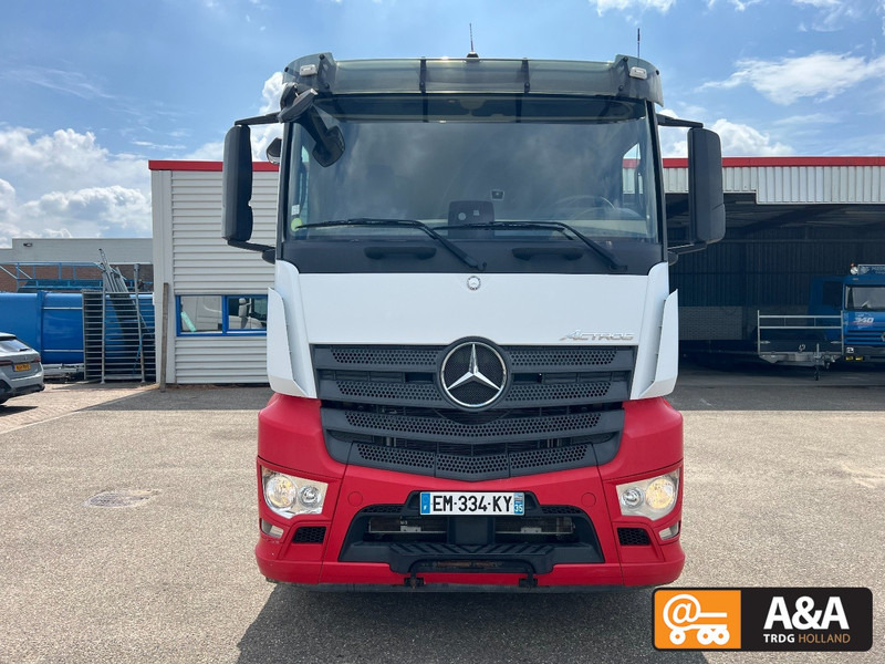 Mercedes-Benz ACTROS 1848 LS - HYVA HYDRAULIC - 477.000 KM - Tractor unit: picture 2 Mercedes-Benz ACTROS 1848 LS - HYVA HYDRAULIC - 477.000 KM - Tractor unit: picture 2