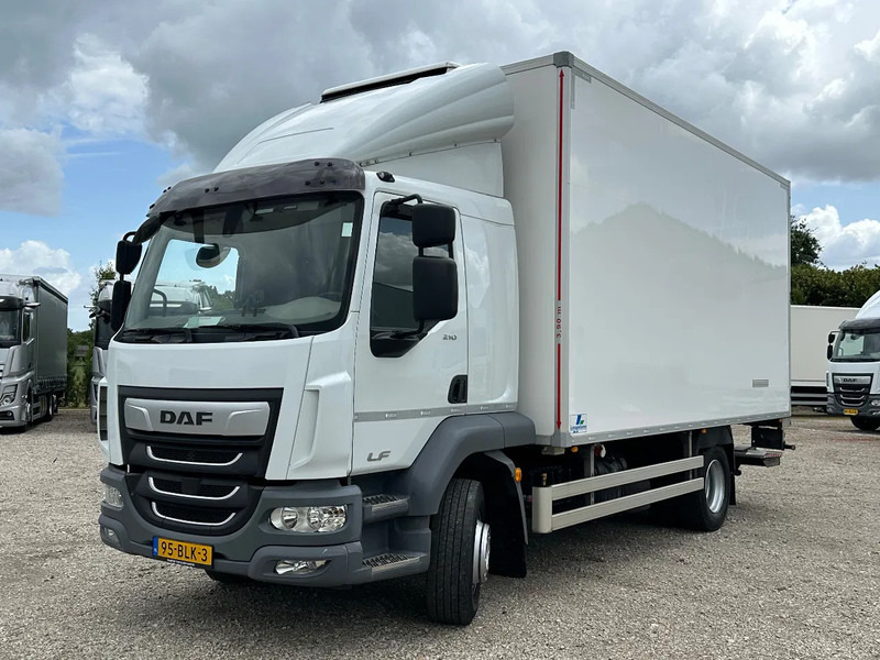 DAF LF 210 LF.14.210 EURO6. KOELBAKWAGEN MET LAADKLEP - Refrigerator truck: picture 1 DAF LF 210 LF.14.210 EURO6. KOELBAKWAGEN MET LAADKLEP - Refrigerator truck: picture 1