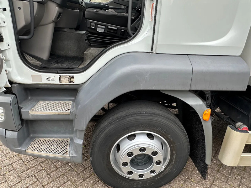 DAF LF 210 LF210.14. EURO6. 2018. KOELBAKWAGEN MET LAADKLEP 2000kg - Refrigerator truck: picture 5 DAF LF 210 LF210.14. EURO6. 2018. KOELBAKWAGEN MET LAADKLEP 2000kg - Refrigerator truck: picture 5