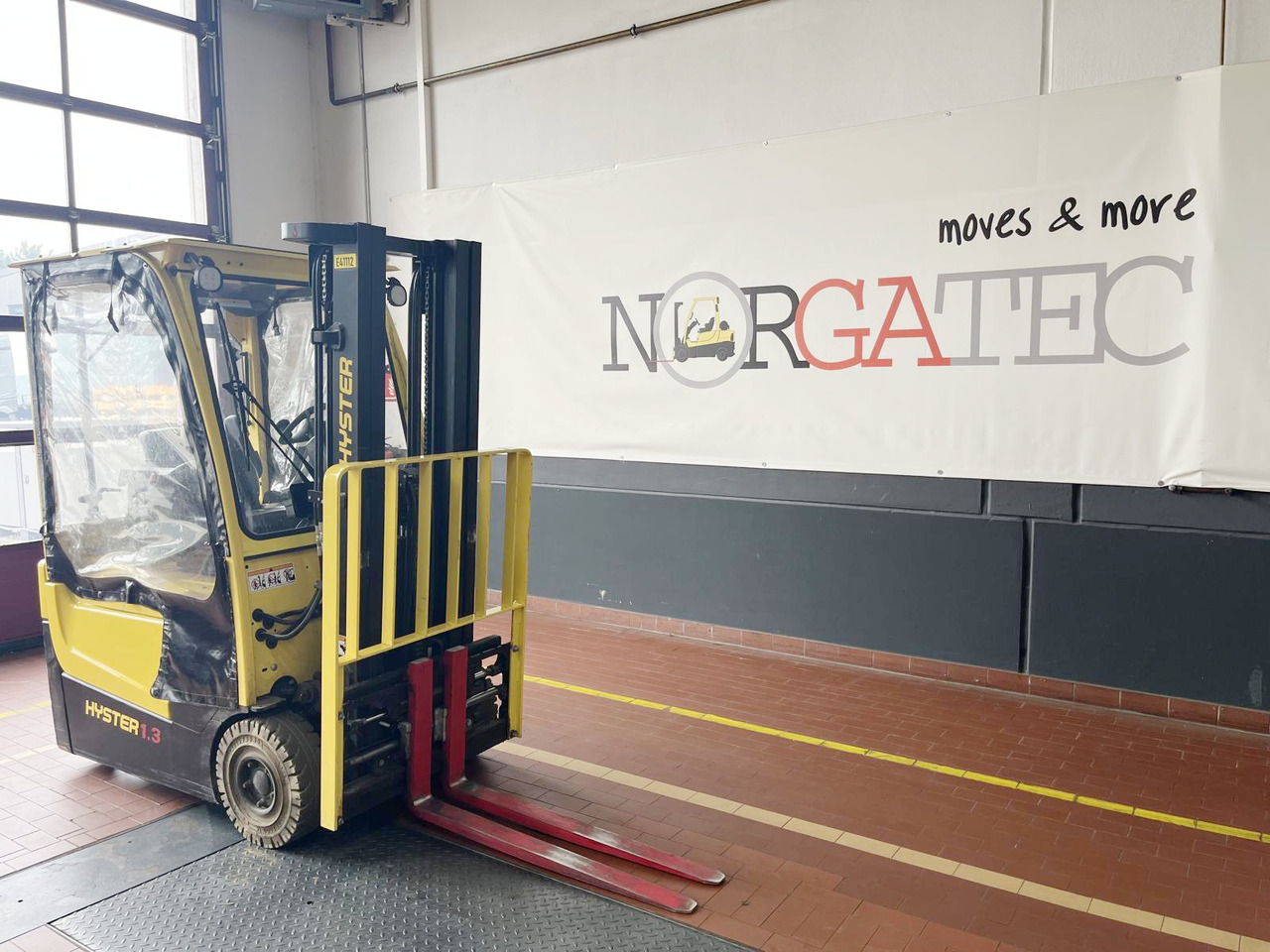 Hyster A.1.3XNT - Electric forklift: picture 2 Hyster A.1.3XNT - Electric forklift: picture 2