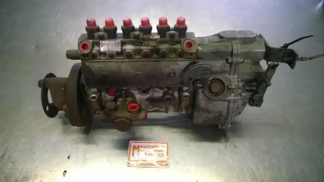 DAF Brandstofpomp DD 575 - Fuel pump for Truck: picture 1 DAF Brandstofpomp DD 575 - Fuel pump for Truck: picture 1