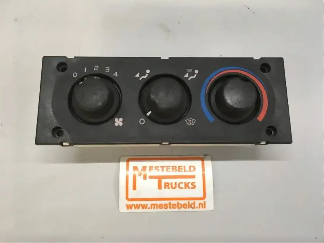 DAF Kachelbediening - Cab and interior for Truck: picture 1 DAF Kachelbediening - Cab and interior for Truck: picture 1
