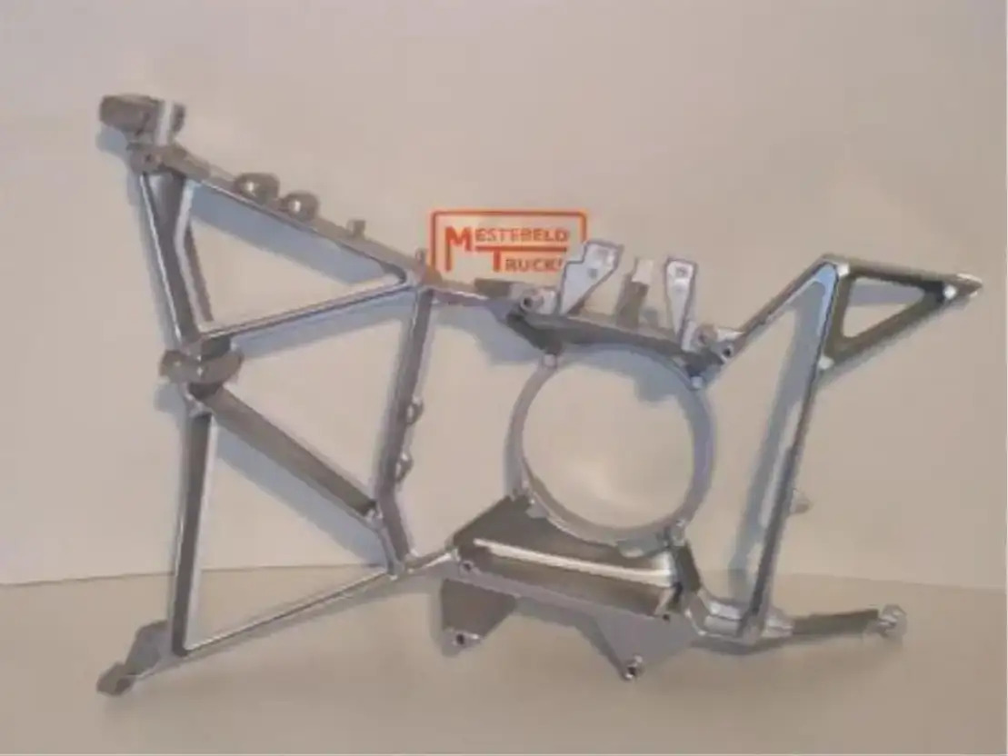 DAF Koplampframe XF 95 - Cab and interior for Truck: picture 1 DAF Koplampframe XF 95 - Cab and interior for Truck: picture 1