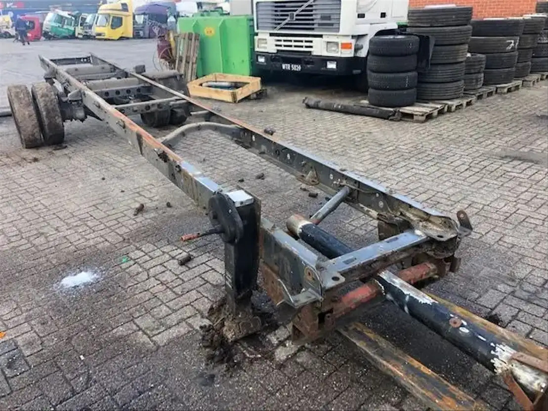 Diversen DIV. Onderstel - Frame/ Chassis for Truck: picture 2 Diversen DIV. Onderstel - Frame/ Chassis for Truck: picture 2