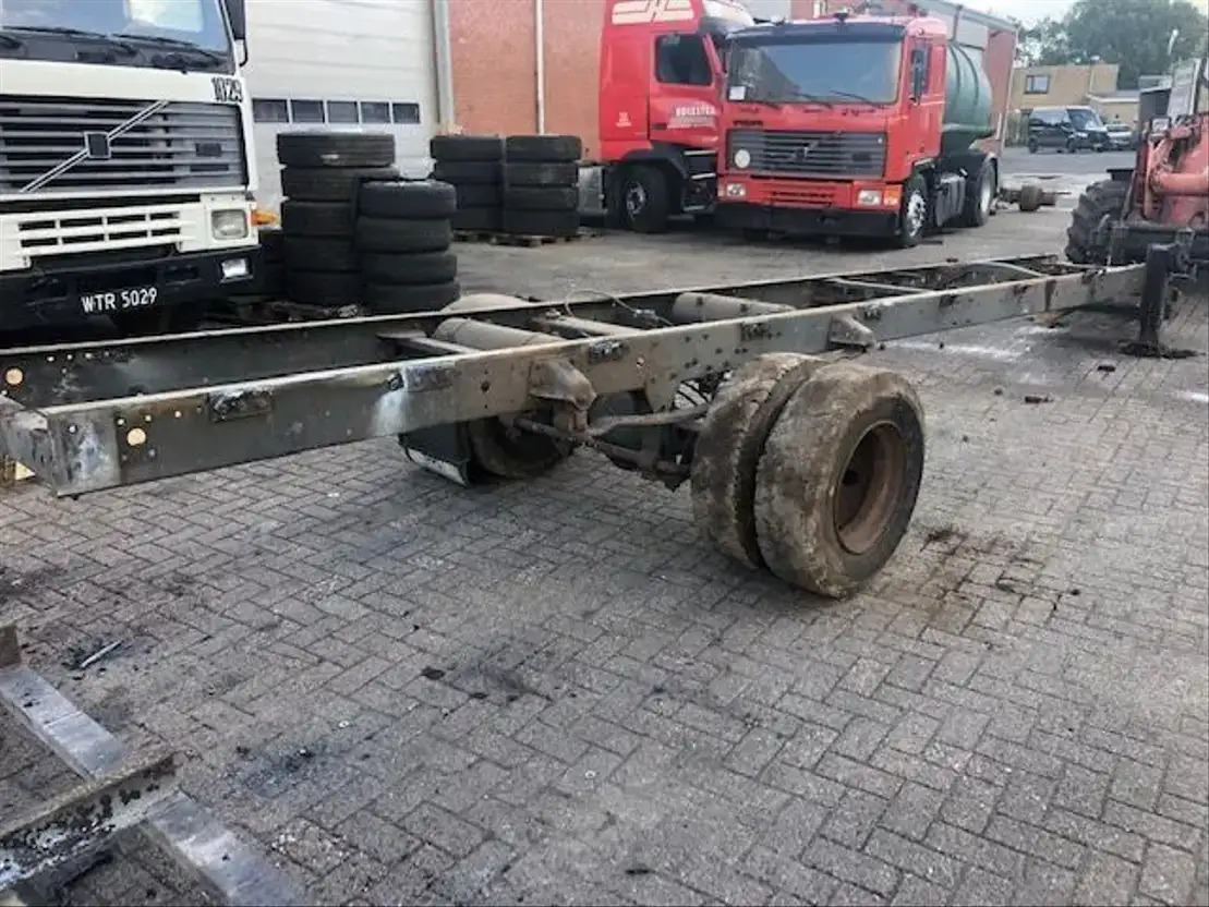 Diversen DIV. Onderstel - Frame/ Chassis for Truck: picture 1 Diversen DIV. Onderstel - Frame/ Chassis for Truck: picture 1