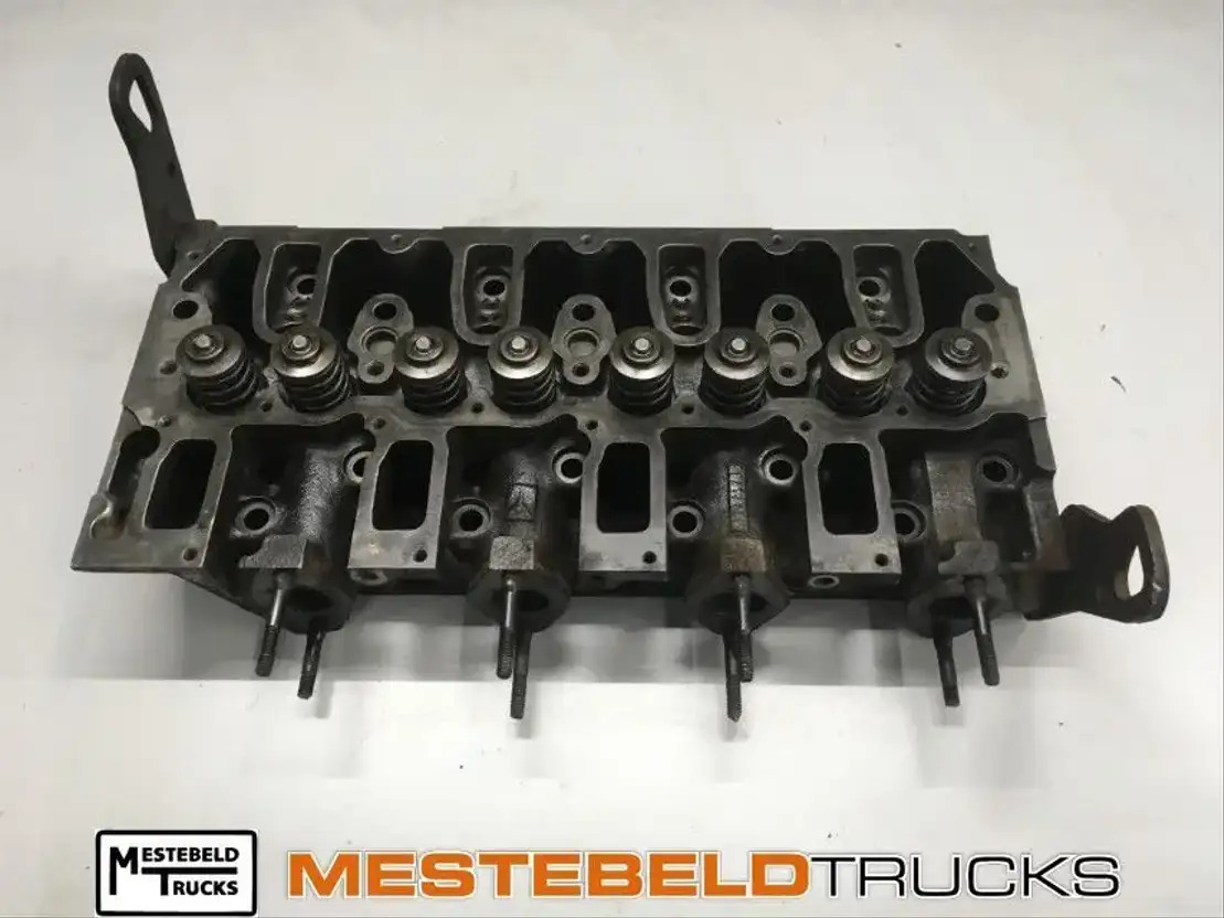 Iveco Cilinderkop - Engine and parts for Truck: picture 2 Iveco Cilinderkop - Engine and parts for Truck: picture 2