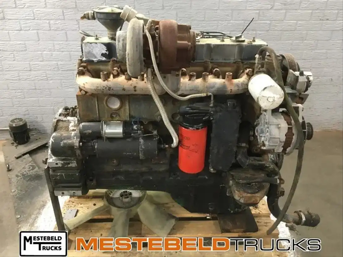 Komatsu Motor Cummins 8.3 ltr - Engine for Truck: picture 3 Komatsu Motor Cummins 8.3 ltr - Engine for Truck: picture 3