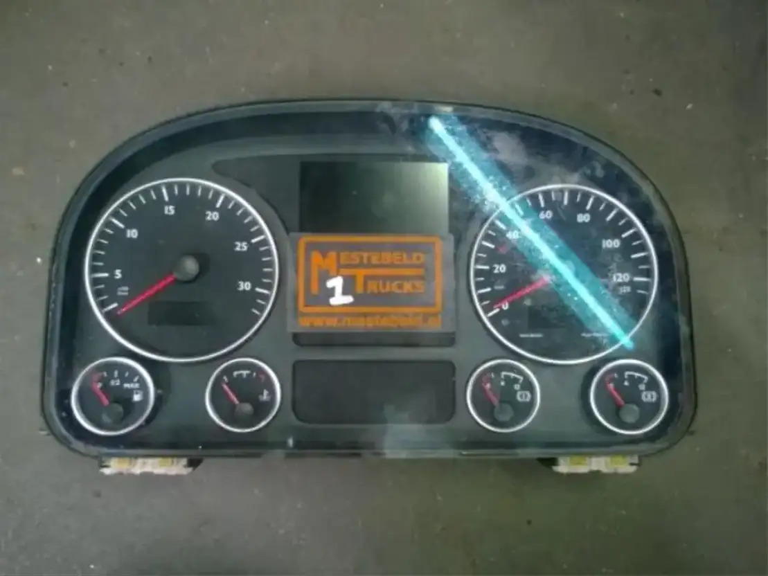 MAN Instrumentenpaneel TGX - Electrical system for Truck: picture 1 MAN Instrumentenpaneel TGX - Electrical system for Truck: picture 1