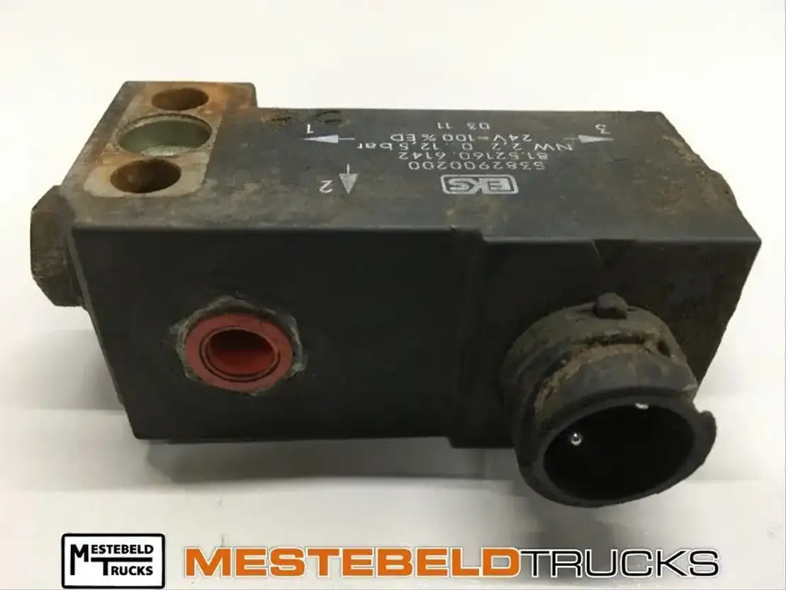 MAN Magneetklep EKS - Electrical system for Truck: picture 1 MAN Magneetklep EKS - Electrical system for Truck: picture 1