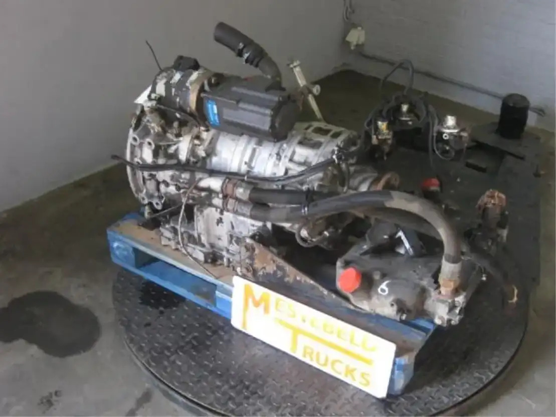 MAN Versn bak 6 HP 600 - Gearbox and parts for Truck: picture 1 MAN Versn bak 6 HP 600 - Gearbox and parts for Truck: picture 1