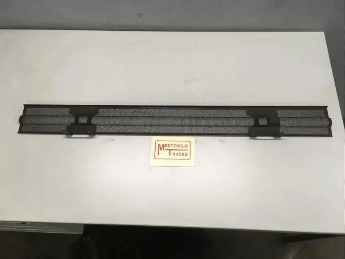 Mercedes-Benz Bescherming grille - Frame/ Chassis for Truck: picture 1 Mercedes-Benz Bescherming grille - Frame/ Chassis for Truck: picture 1