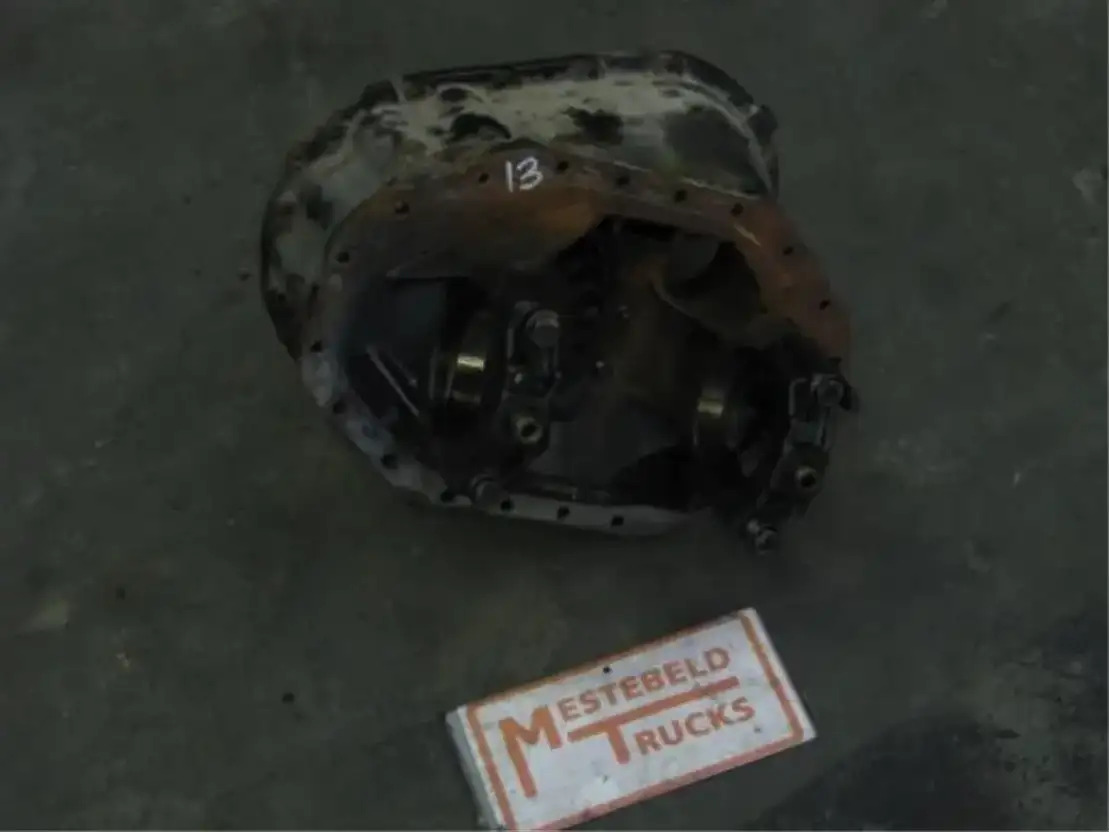 Mercedes-Benz Diff huis - Rear axle for Truck: picture 1 Mercedes-Benz Diff huis - Rear axle for Truck: picture 1
