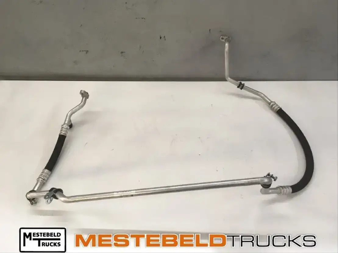 Mercedes-Benz Koudemiddelleiding - Cooling system for Truck: picture 1 Mercedes-Benz Koudemiddelleiding - Cooling system for Truck: picture 1