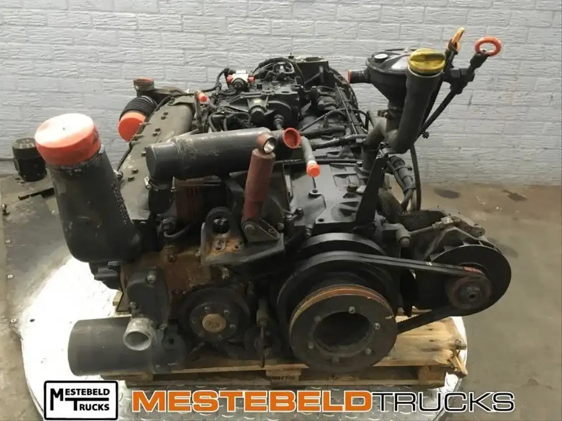 Mercedes-Benz Motor OM 447 HLA II/2 - Engine for Truck: picture 2 Mercedes-Benz Motor OM 447 HLA II/2 - Engine for Truck: picture 2