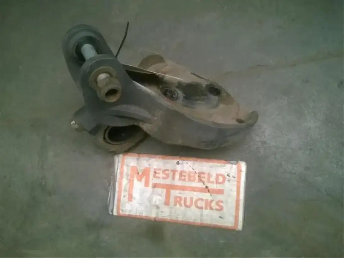 Mercedes-Benz Steun luchtbalg - Frame/ Chassis for Truck: picture 1 Mercedes-Benz Steun luchtbalg - Frame/ Chassis for Truck: picture 1