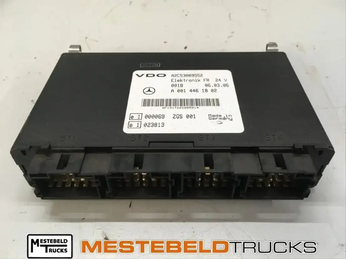 Mercedes-Benz Stuurkast FR - Electrical system for Truck: picture 1 Mercedes-Benz Stuurkast FR - Electrical system for Truck: picture 1