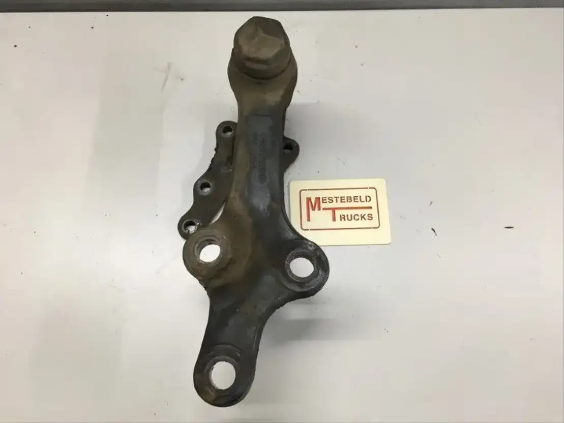 Mercedes-Benz Tussenhefboom - Steering for Truck: picture 1 Mercedes-Benz Tussenhefboom - Steering for Truck: picture 1
