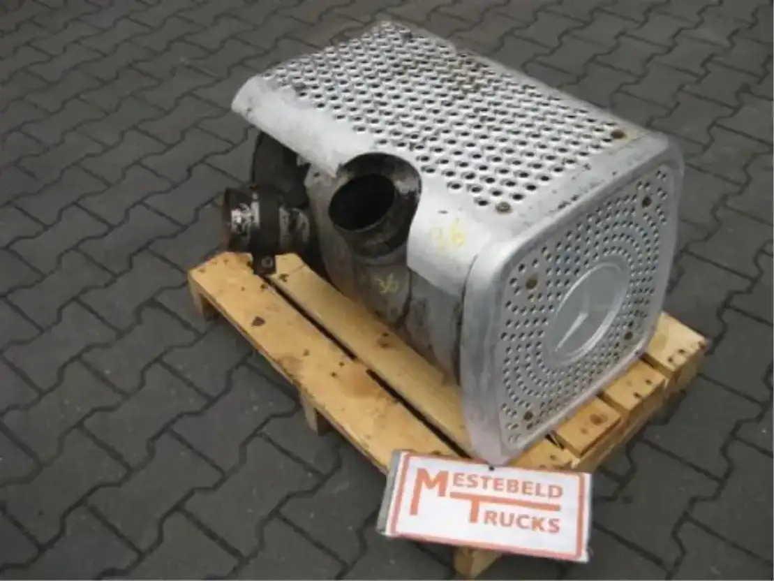 Mercedes-Benz Uitlaat - Exhaust system for Truck: picture 1 Mercedes-Benz Uitlaat - Exhaust system for Truck: picture 1