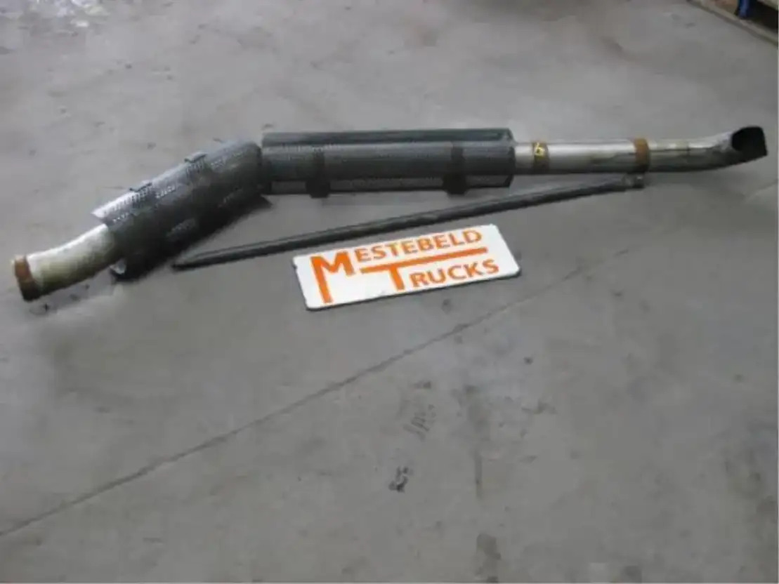 Mercedes-Benz Uitlaatpijp - Exhaust system for Truck: picture 1 Mercedes-Benz Uitlaatpijp - Exhaust system for Truck: picture 1