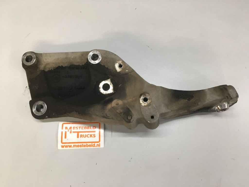 Renault Motorsteun - Frame/ Chassis for Truck: picture 1 Renault Motorsteun - Frame/ Chassis for Truck: picture 1