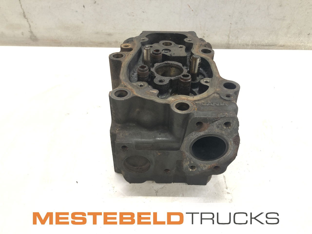 Scania Cilinderkop DC 13 141 - Engine and parts for Truck: picture 2 Scania Cilinderkop DC 13 141 - Engine and parts for Truck: picture 2