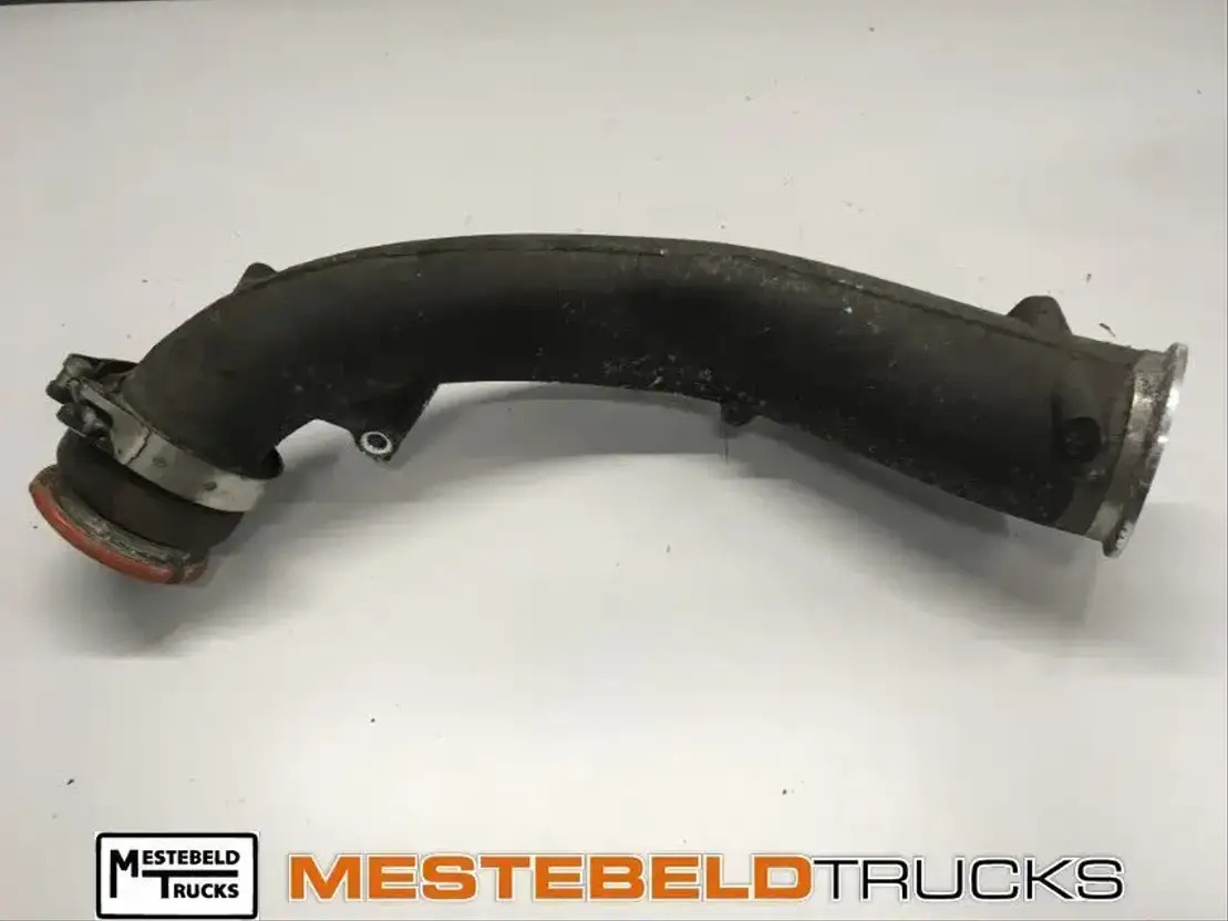 Scania L uchtinlaatpijp - Brake parts for Truck: picture 1 Scania L uchtinlaatpijp - Brake parts for Truck: picture 1