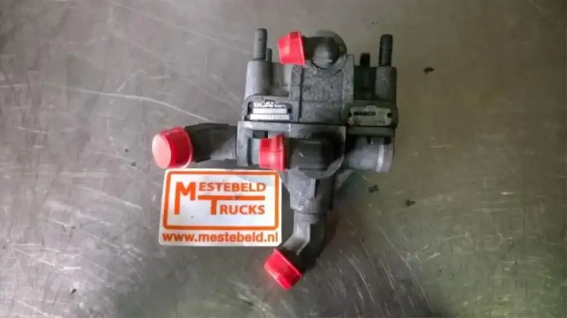 Scania R elaisklep vooras - Brake parts for Truck: picture 1 Scania R elaisklep vooras - Brake parts for Truck: picture 1