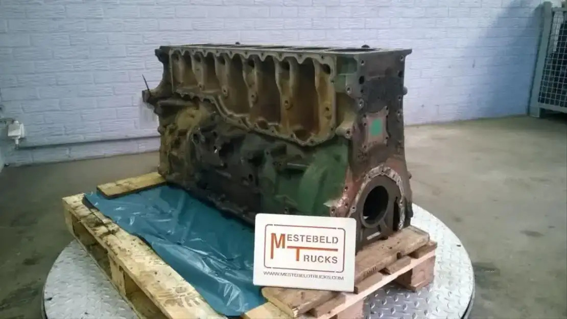 Volvo B lok D13C - Engine and parts for Truck: picture 1 Volvo B lok D13C - Engine and parts for Truck: picture 1