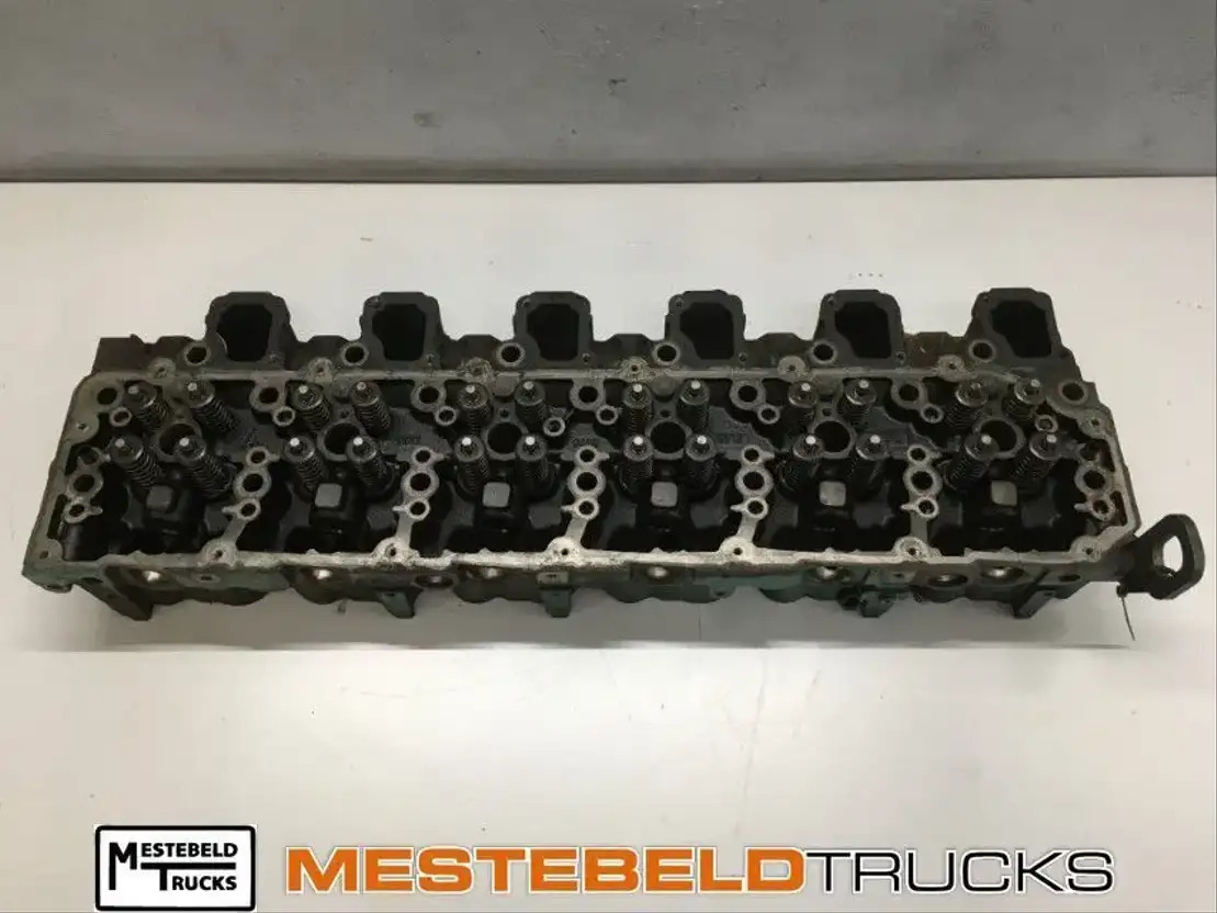 Volvo Cilinderkop D7F 240-EU V - Engine for Truck: picture 1 Volvo Cilinderkop D7F 240-EU V - Engine for Truck: picture 1