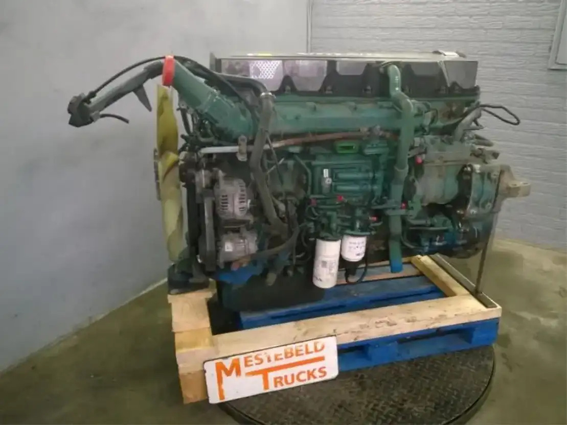 Volvo Motor D13 - Engine for Truck: picture 2 Volvo Motor D13 - Engine for Truck: picture 2