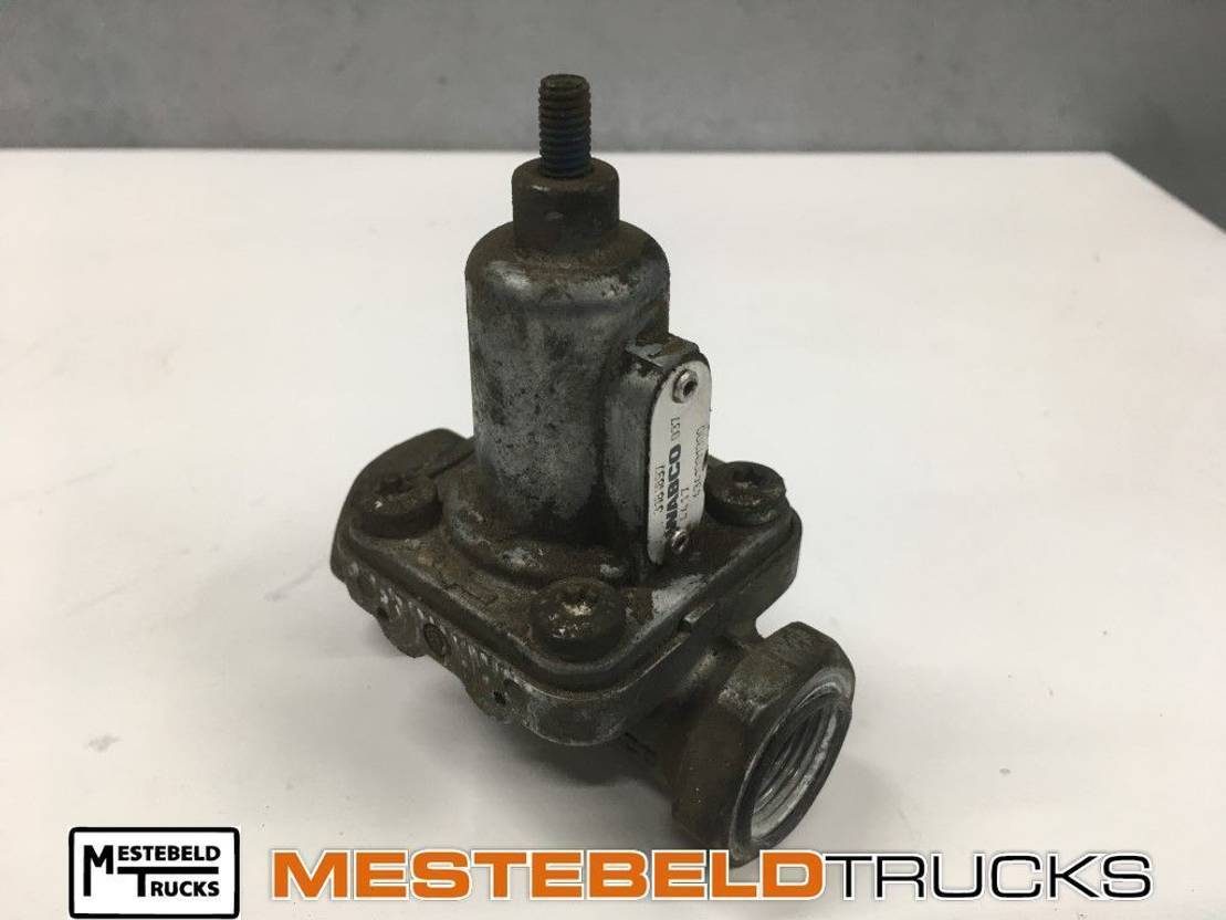 Volvo Overstroomklep FH16 - Valve for Truck: picture 1 Volvo Overstroomklep FH16 - Valve for Truck: picture 1