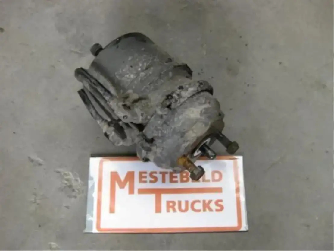Volvo Rembooster achter FL 619 - Brake parts for Truck: picture 1 Volvo Rembooster achter FL 619 - Brake parts for Truck: picture 1