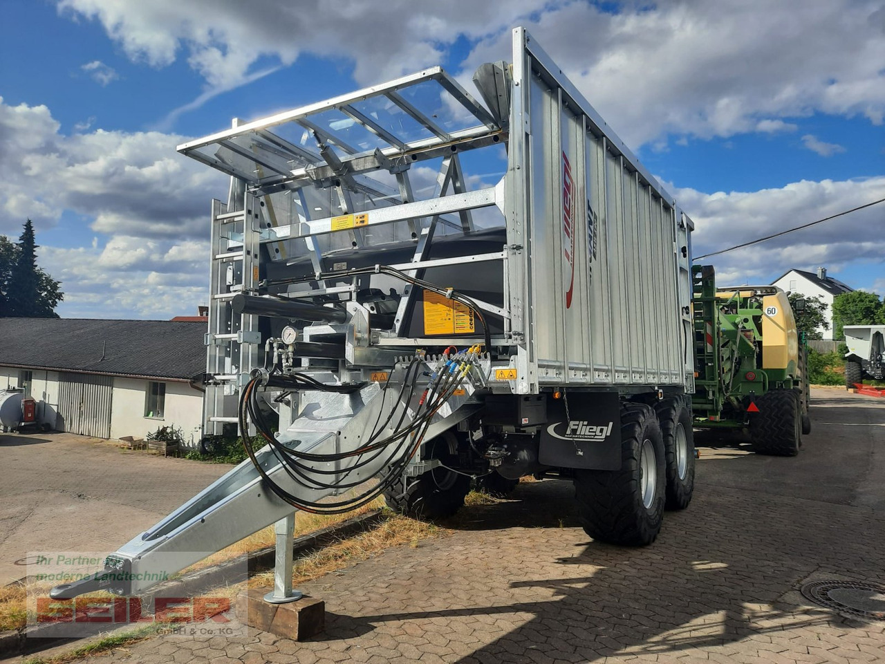 Fliegl ASW 190 FOX 27m³ - Self-loading wagon: picture 2 Fliegl ASW 190 FOX 27m³ - Self-loading wagon: picture 2