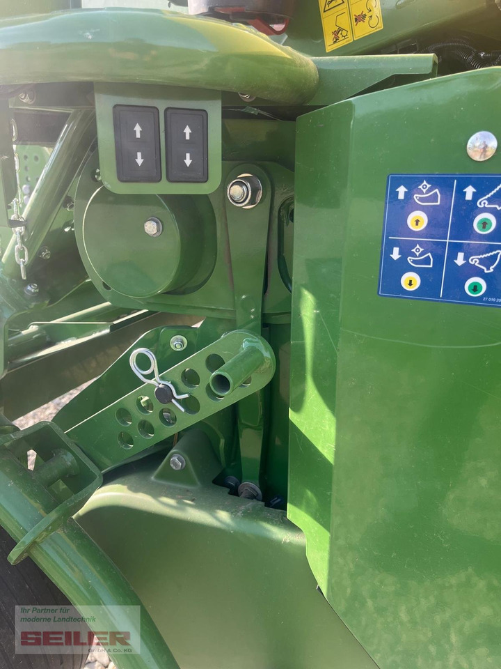 Square baler, Bale wrapper Krone Big Pack 1270 VC: picture 14 Square baler, Bale wrapper Krone Big Pack 1270 VC: picture 14