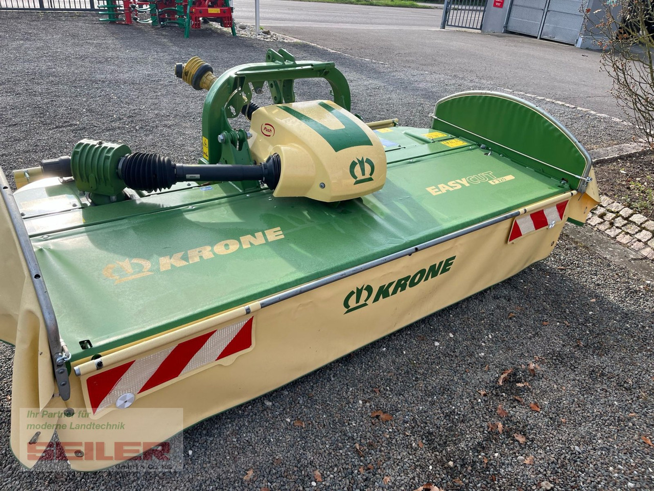 Krone EasyCut F320 Gen 3 - Mower: picture 2 Krone EasyCut F320 Gen 3 - Mower: picture 2