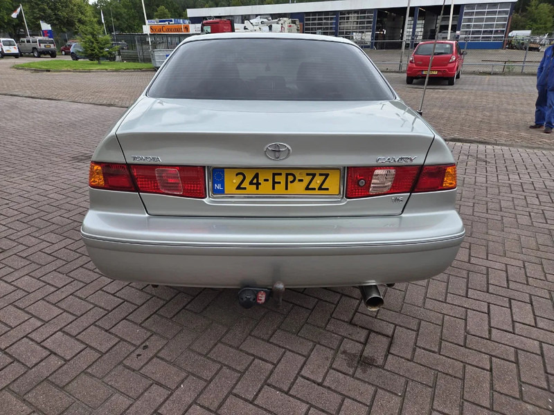 Toyota Camry 3.0 V6 24v // Automaat // leather Seats Cruise Control - Sedan: picture 4 Toyota Camry 3.0 V6 24v // Automaat // leather Seats Cruise Control - Sedan: picture 4