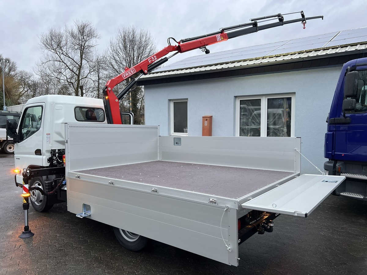 FUSO 3S15 Alu Pritsche 2.80m Ladekran Funk! - Flatbed van: picture 1 FUSO 3S15 Alu Pritsche 2.80m Ladekran Funk! - Flatbed van: picture 1