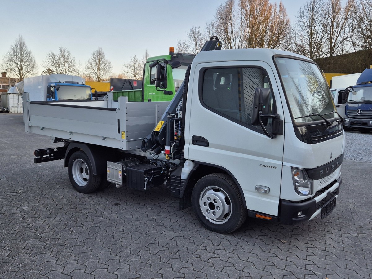 FUSO 3S15 Alukipper mit Ladekran 3 x hydr. - Tipper van: picture 2 FUSO 3S15 Alukipper mit Ladekran 3 x hydr. - Tipper van: picture 2