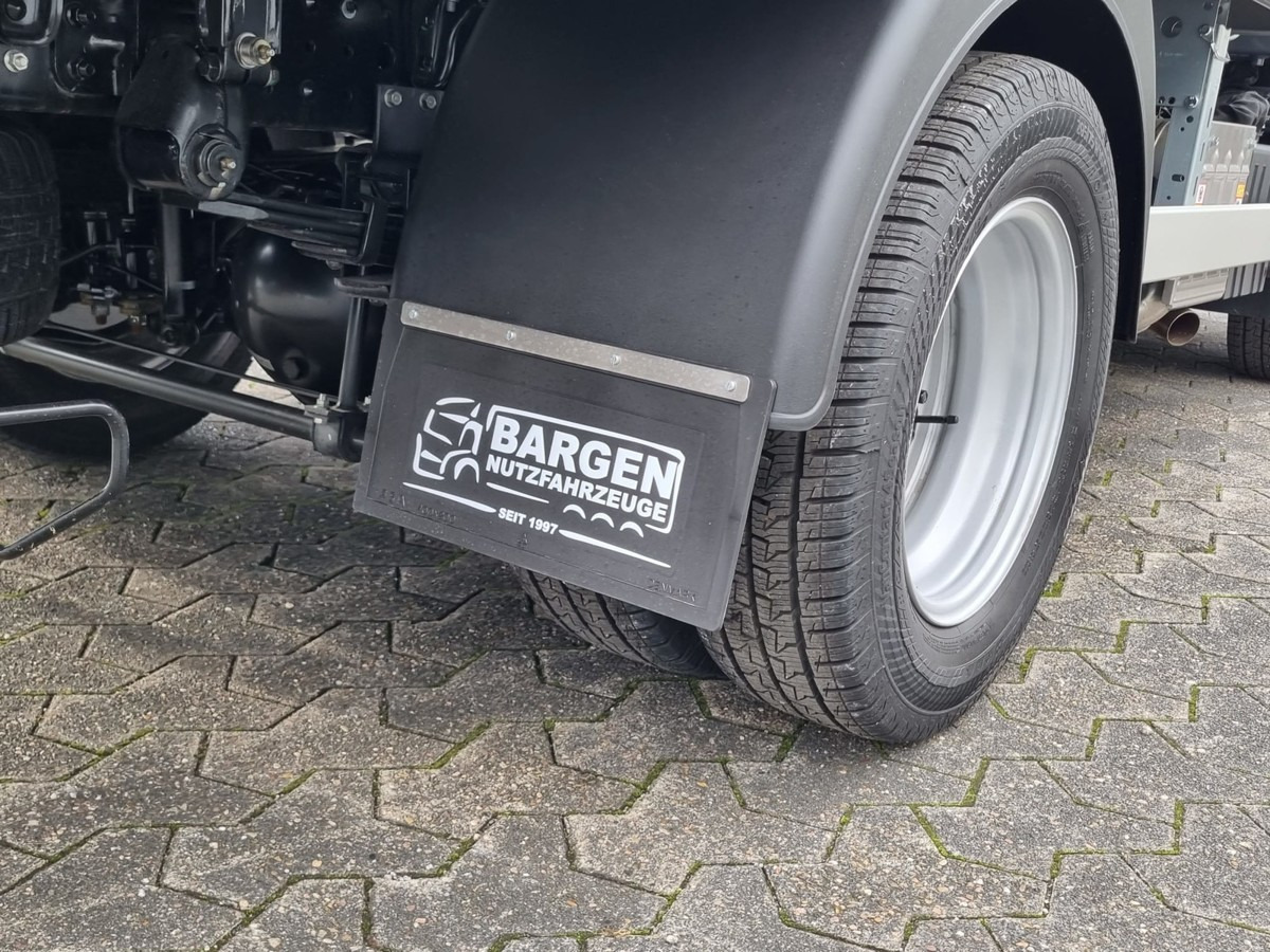 Leasing of FUSO 6S15 Pritsche 3.0m Kran 4xhydr. Funk! FUSO 6S15 Pritsche 3.0m Kran 4xhydr. Funk!: picture 16