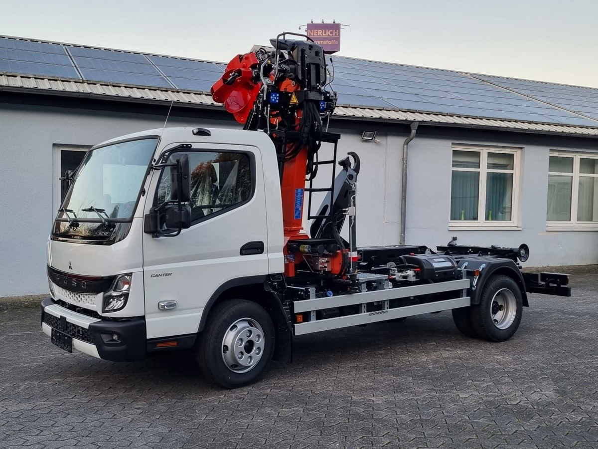 FUSO FUSO 9C18 City Abrollkipper + Z-Kran Recycling - Hook lift truck, Crane truck: picture 1 FUSO FUSO 9C18 City Abrollkipper + Z-Kran Recycling - Hook lift truck, Crane truck: picture 1