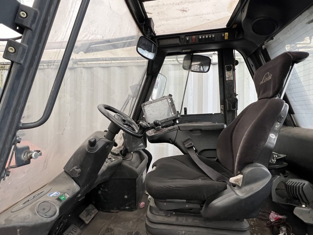 LINDE H80D-02 Diesel Bj. 2013, 3 x vorh. - Diesel forklift: picture 4 LINDE H80D-02 Diesel Bj. 2013, 3 x vorh. - Diesel forklift: picture 4