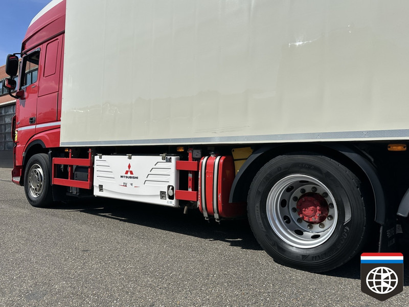 DAF XF 480 FAR 2x DIESEL REFRIG. - 2x TAIL LIFT - FLOWERS - HOLLAND TRUCK - Refrigerator truck: picture 4 DAF XF 480 FAR 2x DIESEL REFRIG. - 2x TAIL LIFT - FLOWERS - HOLLAND TRUCK - Refrigerator truck: picture 4